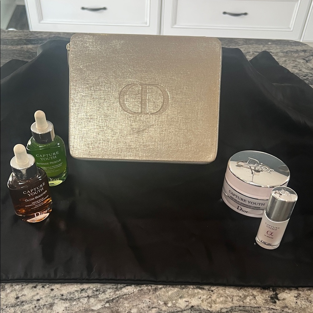 Dior Shimmering Gold Skincare Set